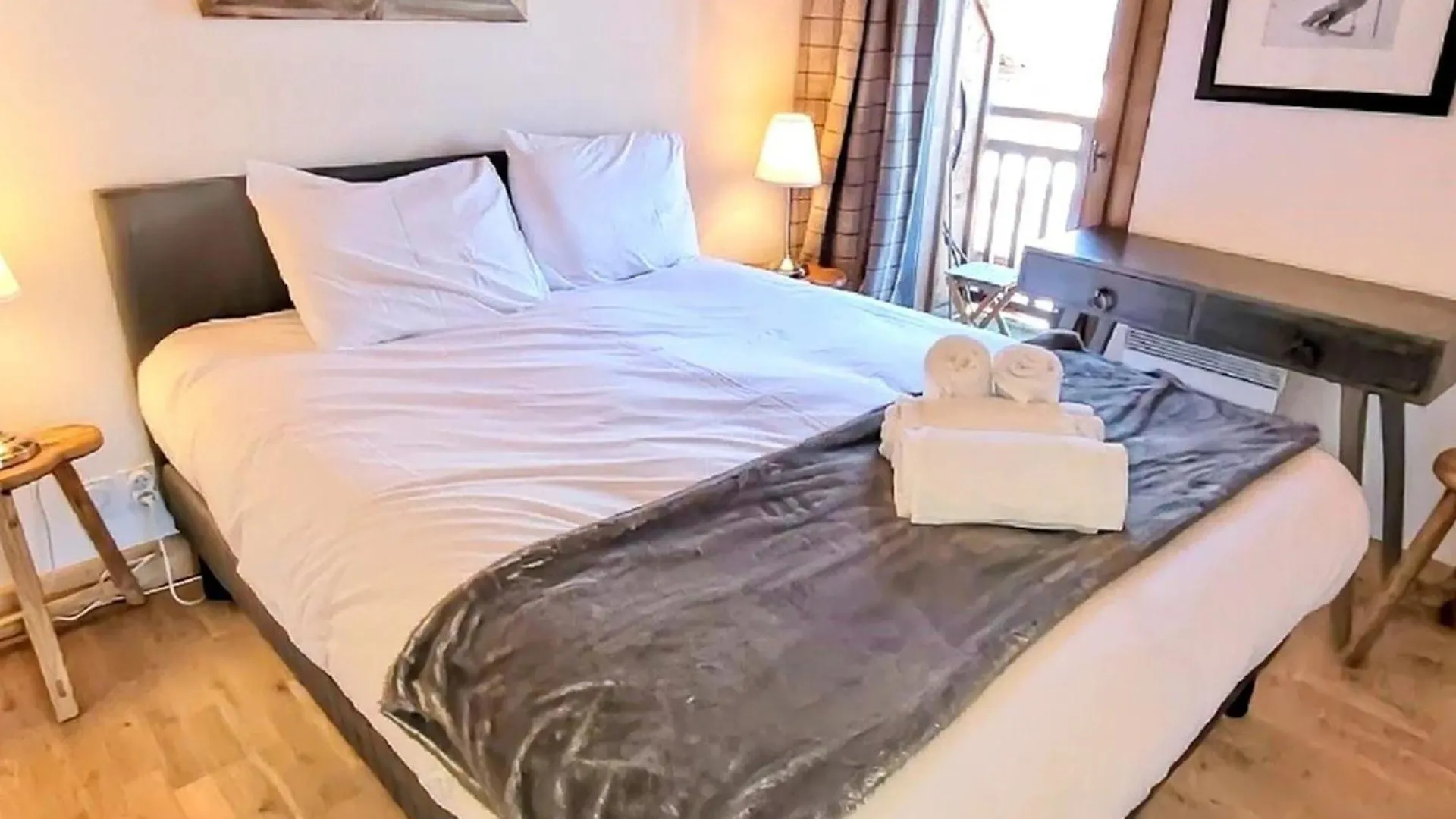 Appartement 4 Etoiles Aux Gets Avec 2 Chambres, Cabine Et Terrasses, Proche Centre Et Pistes De Ski - Fr-1-598-6 Les Gets 0*,  France