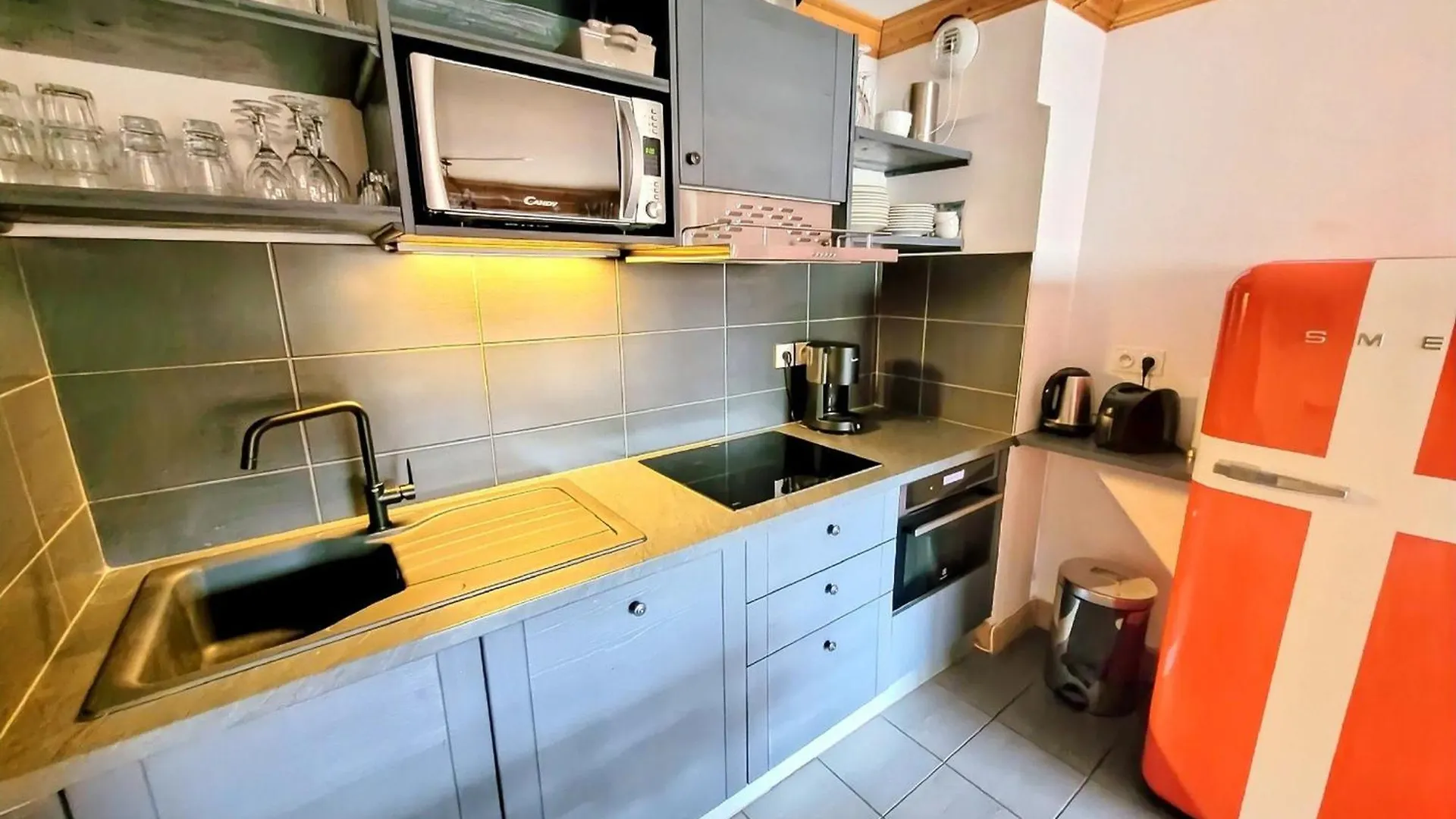Apartment Appartement 4 Etoiles Aux Gets Avec 2 Chambres, Cabine Et Terrasses, Proche Centre Et Pistes De Ski - Fr-1-598-6 Les Gets