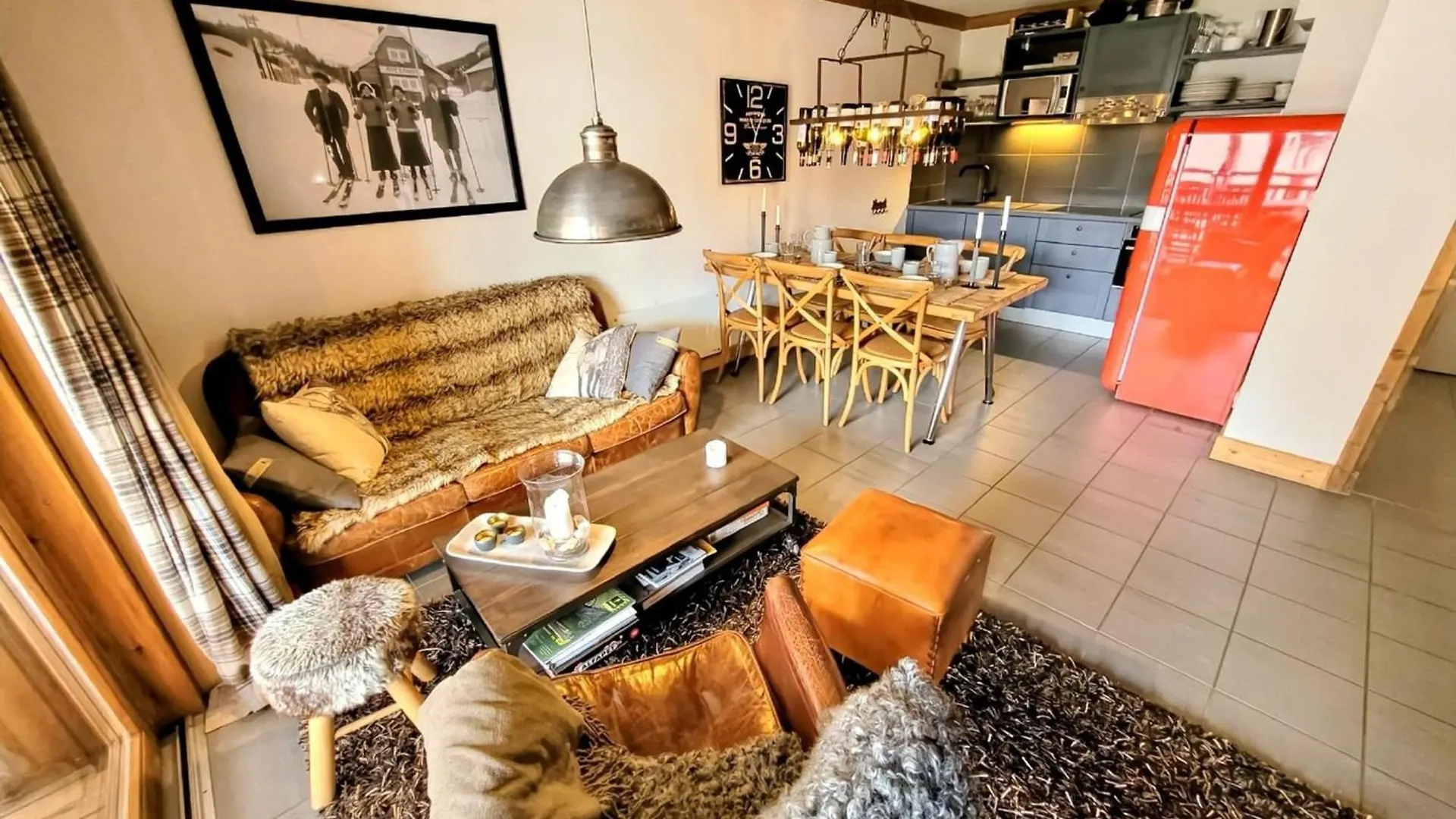 Appartement 4 Etoiles Aux Gets Avec 2 Chambres, Cabine Et Terrasses, Proche Centre Et Pistes De Ski - Fr-1-598-6 contacts
